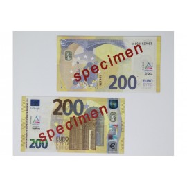 Lot 100 billets 200 euro